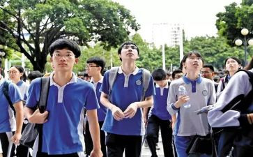 给高考学子的演讲稿5篇