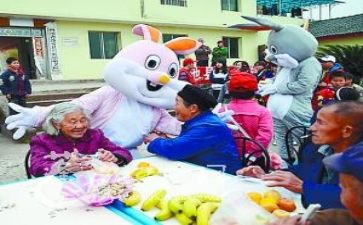 养老院年度总结7篇