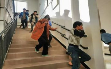 地震应急演练活动方案5篇